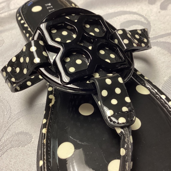 Kelly & Kate black &white sandals POLKA DOTS. SIZE 7/1/2 new - Picture 7 of 8